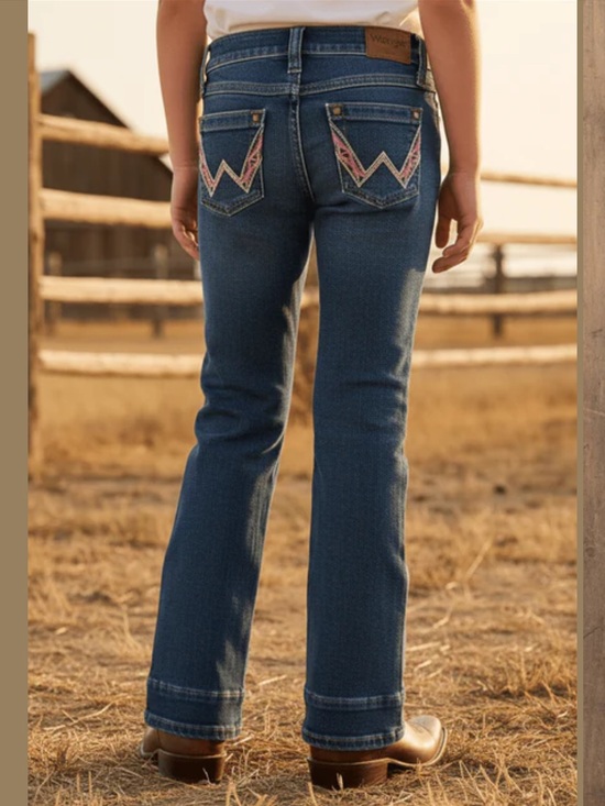 Wrangler Other - Wrangler Girls Bootcut Jeans Pink Embroidered Pocket Stretch Size 10